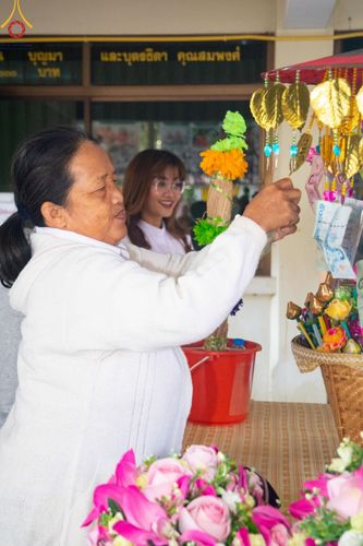 ภาพ No.195012:พิธีทอดผ้าป่าทำนุบำรุงศาสนสถาน ณ วัดไผ่โรงวัว ต.บางตาเถร อ.สองพี่น้อง จ.สุพรรณบุรี ในโครงการธรรมยาตรา กตัญญูบูชา มหาปูชนียาจารย์ พระมงคลเทพมุนี(สด จนฺทสโร) พระผู้ปราบมาร อนุสรณ์สถาน 7 แห่ง ปีที่ 13 วันที่ 13 มกราคม พ.ศ. 2568