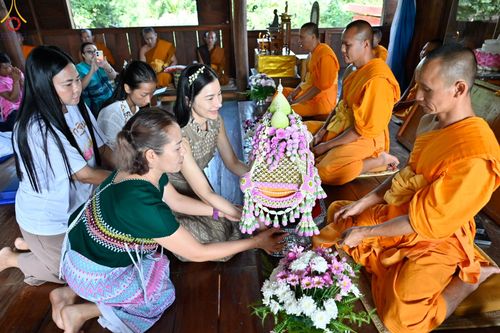 ภาพ No.94148:พิธีทอดกฐิน สำนักสงฆ์เคาะทีโคะ อ.ท่าสองยาง จ.ตาก วันที่ 10 พฤศจิกายน พ.ศ. 2566