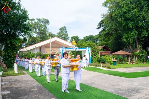ภาพ No.174751:พิธีทอดกฐินสามัคคี ธรรมอุทยานบ้านแป้ง อำเภอพรหมบุรี จังหวัดสิงห์บุรี ในโครงการกฐินสามัคคีทั่วไทย 30,000 วัด บูชาธรรม 80 ปี หลวงพ่อธัมมชโย โดยคณะศิษยานุศิษย์วัดพระธรรมกาย วันที่ 26 ตุลาคม พ.ศ. 2567