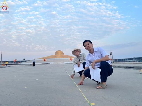 ภาพ No.120803:V.20 เป็นปลื้ม การเตรียมงาน เก็บงาน การรับบุญของเจ้าหน้าที่หน่วยงานต่างๆ เพื่อโครงการธรรมยาตรา กตัญญูบูชา มหาปูชนียาจารย์ พระมงคลเทพมุนี (สด จนฺทสโร) พระผู้ปราบมาร อนุสรณ์สถาน 7 แห่ง ปีที่ 12 ระหว่างวันที่ 2 - 31 มกราคม พ.ศ.2567