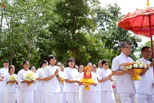 ภาพ No.254935:วันที่ 13 ตุลาคม พ.ศ. 2568 พิธีทอดกฐินสามัคคีทั่วไทย 30,000 วัด โดยคณะศิษยานุศิษย์ บูชาธรรม 81 ปี หลวงพ่อธัมมชโย ณ วัดบูรณราษฎร์ศรัทธาทำ อ.นาดี จ.ปราจีนบุรี