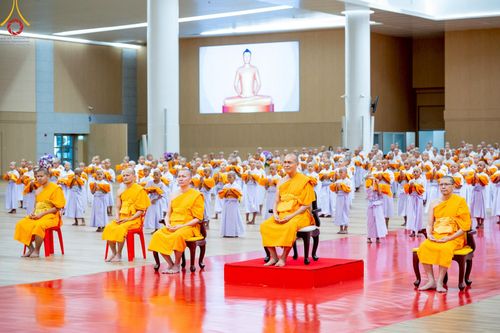 ภาพ No.215728:วันเสาร์ที่ 5 เมษายน พ.ศ. 2568 พิธีขอบรรพชา พิธีขอสรณคมน์และศีล  พิธีขอนิสสัย พิธีถวายบาตร ในโครงการบรรพชาสามเณรฟื้นฟูพระพุทธศาสนาทั่วไทย , โครงการหน่อแก้วเปรียญธรรม รุ่นที่ 13 ,  โครงการสามเณรยุวธรรมทายาท รุ่นที่ 33 , โครงการสามเณรมัชฌิมธรรมทายาท รุ่นที