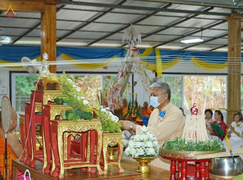 ภาพ No.80880:พิธีตักบาตรพระ ๒๑๖ รูป และ พิธีถวายมหาสังฆทาน ๕๒ วัด ฉลองครบรอบ ๑๖ ปี ธุดงคสถานพรรัตนแพร่ วันอังคารที่ ๙ พฤษภาคม พ.ศ.๒๕๖๖ ณ ธุดงคสถานพรรัตนะ อำเภอวังชิ้น จังหวัดแพร่