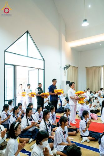 ภาพ No.204912:พิธีทอดผ้าป่าทำนุบำรุงศาสนสถาน ณ วัดแก้วบัวเกษร ตำบลระแหง อำเภอลาดหลุมแก้ว จังหวัดปทุมธานี ในโครงการธรรมยาตรา กตัญญูบูชา มหาปูชนียาจารย์ พระมงคลเทพมุนี(สด จนฺทสโร) พระผู้ปราบมาร อนุสรณ์สถาน 7 แห่ง ปีที่ 13 วันที่ 30 มกราคม พ.ศ. 2568