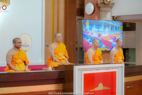 ภาพ No.151549:คณะสงฆ์และสาธุชน วัดพระธรรมกายลอนดอน ได้จัดปฎิบัติธรรมบูชาธรรม 80 ปี หลวงพ่อธัมมชโย เนื่องในวันธรรมชัย ระหว่างวันที่ 24-27 สิงหาคม พ.ศ. 2567