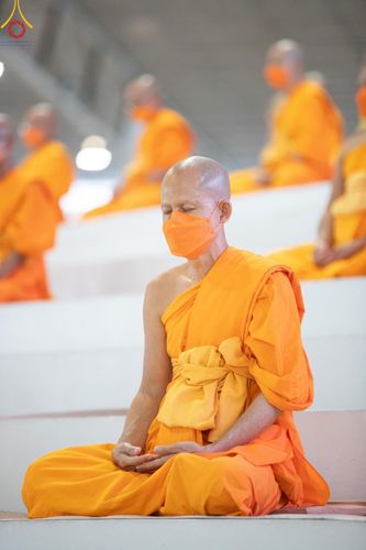 ภาพ No.124516:พิธีถวายรางวัล Guinness World Records "สถิตินั่งสมาธิและร่วมลงชื่อเพื่อสร้างสันติภาพโลก ด้วยจำนวนคนที่มากที่สุดในโลก" ณ สภาธรรมกายสากล วัดพระธรรมกาย วันมาฆบูชา เสาร์ที่ 24 กุมภาพันธ์ พ.ศ. 2567