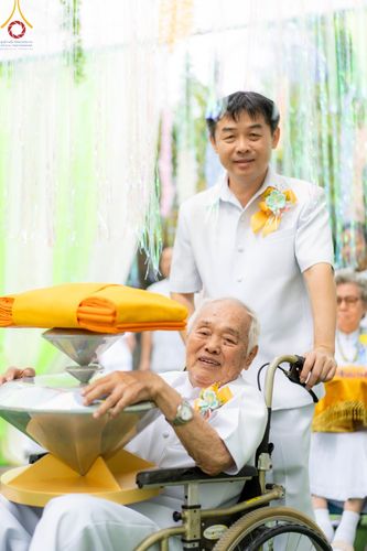 ภาพ No.97357:พิธีทอดกฐินสามัคคีทั่วไทย 5,000 วัด ณ ศูนย์อบรมเยาวชนนครปฐม วันที่ 19 พฤศจิกายน พ.ศ. 2566