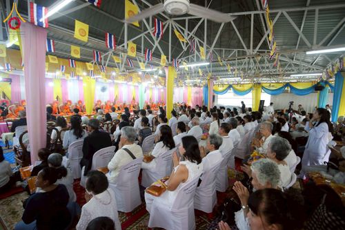 ภาพ No.274543:วันที่ 5 พฤศจิกายน พ.ศ. 2568 พิธีทอดกฐินสามัคคีทั่วไทย ณ วัดประดู่บางจาก เขตภาษีเจริญ กรุงเทพมหานคร โดยคณะศิษยานุศิษย์ บูชาธรรม 81 ปี หลวงพ่อธัมมชโย