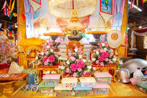 ภาพ No.173165:พิธีทอดกฐิน วัดช้างใหญ่ จ.พระนครศรีอยุธยา ในโครงการกฐินสามัคคีทั่วไทย 30,000 วัด บูชาธรรม 80 ปี หลวงพ่อธัมมชโย โดยคณะศิษยานุศิษย์วัดพระธรรมกาย วันที่ 2 พฤศจิกายน พ.ศ. 2567