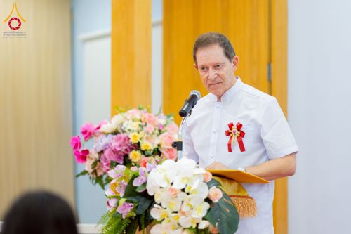 ภาพ No.233240:วันอาทิตย์ที่ 6 กรกฎาคม พ.ศ. 2568 พิธีถวายมหาสังฆทานแด่คณะสงฆ์ทั่วโลกและพิธีตักบาตรเนื่องในวันเข้าพรรษา  ณ วัดพุทธเคปทาวน์ ประเทศแอฟริกาใต้