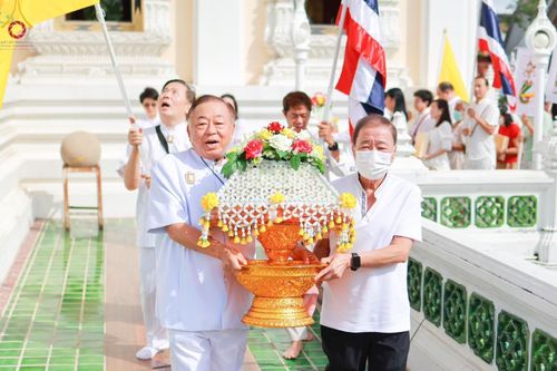 ภาพ No.172412:พิธีทอดกฐิน ณ วัดโพธิ์เรียง แขวงบ้านช่างหล่อ เขตบางกอกน้อย กรุงเทพฯ ในโครงการกฐินสามัคคีทั่วไทย 30,000 วัด บูชาธรรม 80 ปี หลวงพ่อธัมมชโย โดยคณะศิษยานุศิษย์วัดพระธรรมกาย วันที่ 20 ตุลาคม พ.ศ. 2567