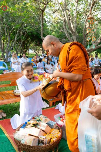 ภาพ No.142384:พิธีทอดผ้าป่า เพื่อสมทบทุนสร้างมหาวิหาร วันเสาร์ ที่ 22 มิถุนายน พ.ศ. 2567 ณ ศูนย์ปฏิบัติธรรมแก้วภูเรือ อ.ภูเรือ จ.เลย