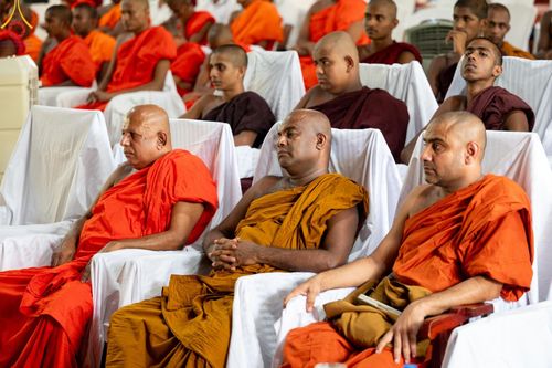 ภาพ No.139815:PhotoStory มหาศรัทธา ธรรมยาตราศรีลังกา EP.2 พิธีเปิดโครงการสยาม-ลังกา ธรรมยาตรา ฉลองเทศกาลวิสาขบูชาแห่งชาติ ศรีลังกา บูชาธรรม 80 ปีหลวงพ่อธัมมชโย เมื่อวันที่ 17 พฤษภาคม พ.ศ. 2567