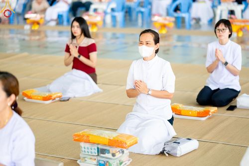 ภาพ No.186823:พิธีถวายภัตตาหารเมนูสวรรค์ "เพื่อการบรรลุธรรม" วันเสาร์ที่ 28 ธันวาคม พ.ศ.2567 ณ หอฉันคุณยายอาจารย์ฯ วัดพระธรรมกาย