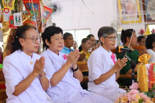 ภาพ No.181915:พิธีทอดกฐิน ณ วัดเขาราบกุตราช จ.ลพบุรี ในโครงการทอดกฐินสามัคคีทั่วไทย 30,000 วัด บูชาธรรม 80 ปี หลวงพ่อธัมมชโย โดยคณะศิษยานุศิษย์วัดพระธรรมกาย วันที่ 2 พฤศจิกายน พ.ศ. 2567