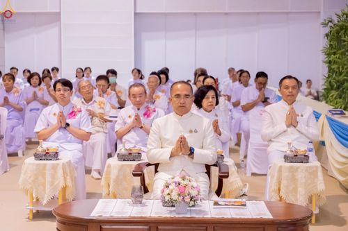 ภาพ No.236303:วันที่ 3 สิงหาคม พ.ศ. 2568 พิธีถวายมหาสังฆทานคณะสงฆ์ 2,000 กว่าวัดทั่วประเทศ ปีที่ 25 , พิธีถวายไทยธรรมคณะสงฆ์ 323 วัด 4 จังหวัดชายแดนภาคใต้ ณ วัดพระธรรมกาย