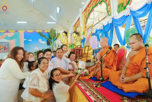 ภาพ No.95734:พิธีทอดกฐินสามัคคีทั่วไทย 5,000 วัด ณ วัดท่าเรือ อ.ดำเนินสะดวก จ.ราชบุรี วันที่ 11 พฤศจิกายน พ.ศ. 2566