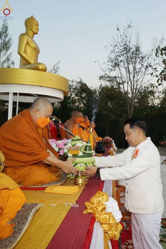 ภาพ No.75663:พิธีเจริญพระพุทธมนต์ และ ตักบาตรพระ 1,111 รูป  บำเพ็ญกุศลเพื่อถวายพระพรชัยมงคลแด่  สมเด็จพระเจ้าลูกเธอ เจ้าฟ้าพัชรกิติยาภา นเรนทิราเทพยวดี กรมหลวงราชสาริณีสิริพัชร มหาวัชรราชธิดา วันเสาร์ที่ 11 กุมภาพันธ์ พ.ศ. 2566 ณ วัดห้วยตองสัก อ.จอมทอง จ.เชียงใหม่