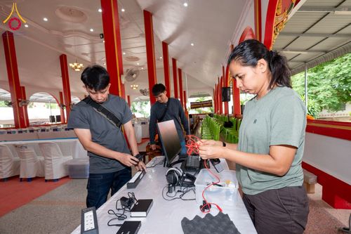 ภาพ No.143967:พิธีถวายสังฆทานแด่คณะสงฆ์ 323 วัด  ปีที่ 20 ครั้งที่  171 พิธีมอบกองทุนหนุนแรงใจช่วยครูใต้  ปีที่ 17 ครั้งที่ 136  และพิธีทำบุญอุทิศส่วนกุศลให้ผู้วายชนม์ในเหตุการณ์ไม่สงบ 4 จังหวัดชายแดนภาคใต้(ปัตตานี ยะลา นราธิวาส สงขลา) วันเสาร์ที่ 13 กรกฎาคม พ.ศ. 2567