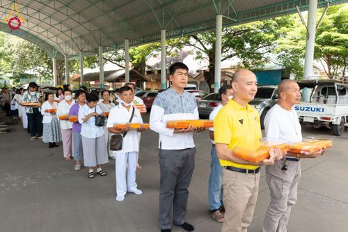 ภาพ No.161280:พิธีบำเพ็ญกุศลอุทิศถวายแด่ พระเดชพระคุณพระพรหมโมลี (อดีตเจ้าคณะจังหวัดสิงห์บุรี) , อดีตเจ้าอาวาสทุกรูป และ พิธีทอดผ้าป่าบำรุงวัด บำรุงโรงเรียน  ณ วัดกลางธนรินทร์ ต.บ้านแป้ง อ.พรหมบุรี จ.สิงห์บุรี วันเสาร์ที่ 5 ตุลาคม พ.ศ. 2567