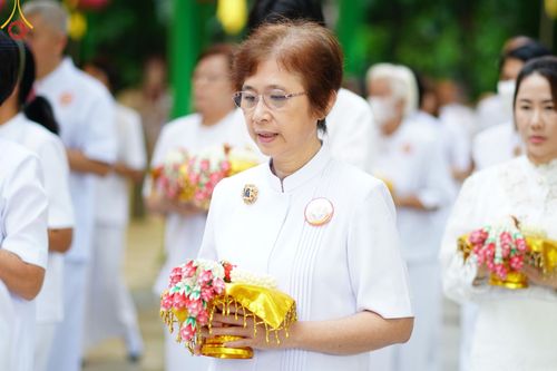 ภาพ No.141290:พิธีบรรพชาอุปสมบท โครงการอุปสมบทหมู่รุ่นผู้บริหาร รุ่นที่ 14 โครงการอุปสมบทหมู่ธรรมทายาท ระดับอุดมศึกษา รุ่นที่ 51 ภาคฤดูฝน ณ โบสถ์พระไตรปิฎก วัดพระธรรมกาย ในวันเสาร์ที่ 15 มิถุนายน พ.ศ. 2567