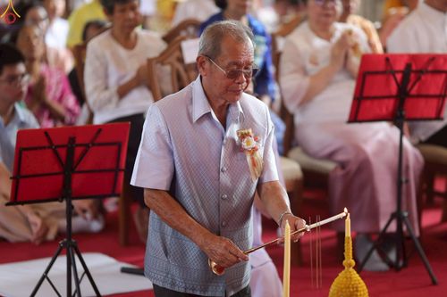 ภาพ No.253424:วันที่ 12 ตุลาคม พ.ศ. 2568 พิธีทอดกฐินสามัคคีทั่วไทย 30,000 วัด โดยคณะศิษยานุศิษย์ บูชาธรรม 81 ปี หลวงพ่อธัมมชโย ณ วัดสนามพราหมณ์  อ.เมือง จ.เพชรบุรี