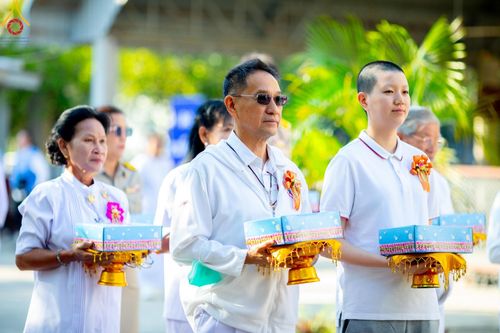 ภาพ No.195158:พิธีทอดผ้าป่าทำนุบำรุงศาสนสถาน ณ วัดพรสวรรค์ ต.หนองบ่อ อ.สองพี่น้อง จ.สุพรรณบุรี ในโครงการธรรมยาตรา กตัญญูบูชา มหาปูชนียาจารย์ พระมงคลเทพมุนี(สด จนฺทสโร) พระผู้ปราบมาร อนุสรณ์สถาน 7 แห่ง ปีที่ 13 วันที่ 13 มกราคม พ.ศ. 2568