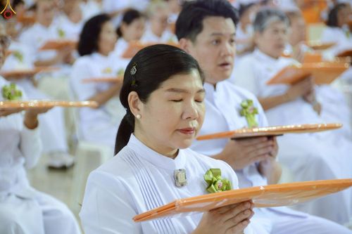 ภาพ No.243883:วันอาทิตย์ที่ 7 กันยายน พ.ศ. 2568 พิธีทอดผ้าป่าสมทบกฐินวัดพระธรรมกาย และสมทบกฐิน 30,000 วัดทั่วไทย ครั้งที่ 2 ณ ห้องแก้วสารพัดนึก 1 วัดพระธรรมกาย