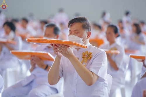 ภาพ No.89005:พิธีทอดผ้าป่าสมทบกฐินครั้งที่ 2 วันศุกร์ที่ 29 กันยายน พ.ศ. 2566 วันเพ็ญขึ้น 15 ค่ำ เดือน 10 ณ ห้องแก้วสารพัดนึก 1 วัดพระธรรมกาย