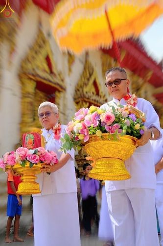 ภาพ No.170227:พิธีทอดกฐิน ณ วัดดอนแก้ว อ.แม่สอด จ.ตาก ในโครงการกฐินสามัคคีทั่วไทย 30,000 วัด บูชาธรรม 80 ปี หลวงพ่อธัมมชโย โดยคณะศิษยานุศิษย์วัดพระธรรมกาย วันที่ 26 ตุลาคม พ.ศ. 2567