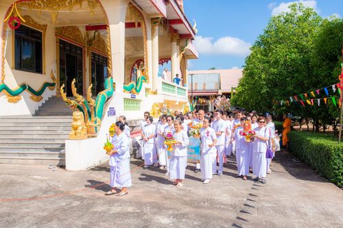 ภาพ No.177255:พิธีทอดกฐิน ณ วัดท่าลี่ ต.เมืองพลับพลา อ.ห้วยแถลง จ.นครราชสีมา ในโครงการทอดกฐินสามัคคีทั่วไทย 30,000 วัด บูชาธรรม 80 ปี หลวงพ่อธัมมชโย โดยคณะศิษยานุศิษย์วัดพระธรรมกาย วันที่ 31 ตุลาคม พ.ศ. 2567