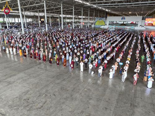 ภาพ No.232758:วันอาทิตย์ที่ 6 กรกฏาคม พ.ศ. 2568 พิธีสวดธัมมจักกัปปวัตตนสูตร เมียนมา ครั้งที่ 8 ณ มหาธรรมกายเจดีย์ วัดพระธรรมกาย