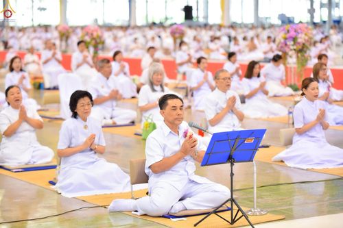 ภาพ No.238973:วันอาทิตย์ที่ 17 สิงหาคม พ.ศ. 2568 งานบุญวันอาทิตย์ พิธีจุดเทียนใจ ไฟนิรันด์ อนันตชัย ณ วัดพระธรรมกาย จ.ปทุมธานี