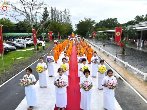 ภาพ No.96113:กฐินสามัคคี ฉลองวิหารพระมงคลเทพมุนี (สด จนฺทสโร) ณ ศูนย์ปฏิบัติธรรมภาคใต้ อ.บางกล่ำ จ.สงขลา วันที่ 19 พฤศจิกายน พ.ศ. 2566