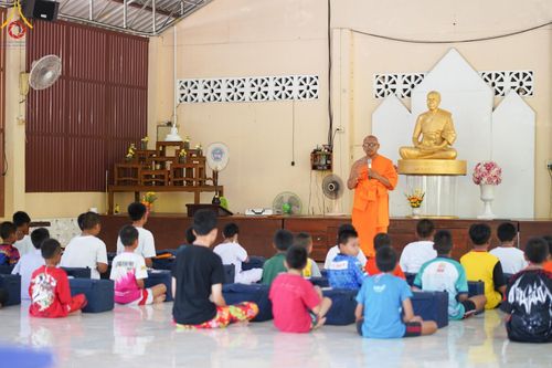 ภาพ No.61779:โครงการบรรพชาสามเณร เพื่อฟื้นฟูพระพุทธศาสนาทั่วไทย ณ ศูนย์อบรมที่พักสงฆ์บ้านร่มเย็น จ.นราธิวาส วันที่ 1 เมษายน พ.ศ. 2567