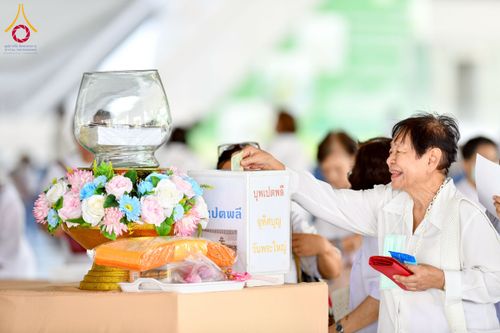 ภาพ No.217083:วันเสาร์ที่ 12 เมษายน พ.ศ. 2568 พิธีบุพเปตพลี ครั้งที่ 162 ร่วมอุทิศบุญแด่หมู่ญาติที่ล่วงลับไปแล้ว และพิธีถวายภัตตาหารเมนูสวรรค์ ณ หอฉันคุณยายอาจารย์ฯ วัดพระธรรมกาย