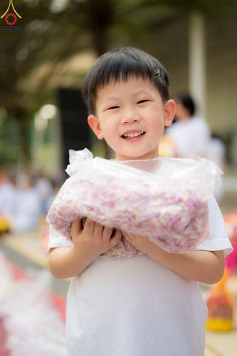 ภาพ No.120269:พิธีต้อนรับพระธรรมยาตรา ในโครงการธรรมยาตรา กตัญญูบูชา มหาปูชนียาจารย์ พระมงคลเทพมุนี(สด จนฺทสโร) พระผู้ปราบมาร อนุสรณ์สถาน 7 แห่ง ปีที่ 12 วันที่ 28 มกราคม พ.ศ. 2567 ณ วัดพระธรรมกาย จ.ปทุมธานี (ชุดที่ 2)
