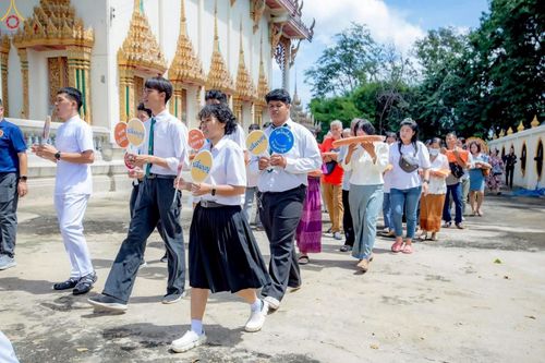 ภาพ No.264146:วันที่ 19 ตุลาคม พ.ศ. 2568 พิธีทอดกฐินสามัคคีทั่วไทย 30,000 วัด โดยคณะศิษยานุศิษย์ บูชาธรรม 81 ปี หลวงพ่อธัมมชโย ณ วัดโพธิ์งาม อ.กำแพงแสน จ.นครปฐม