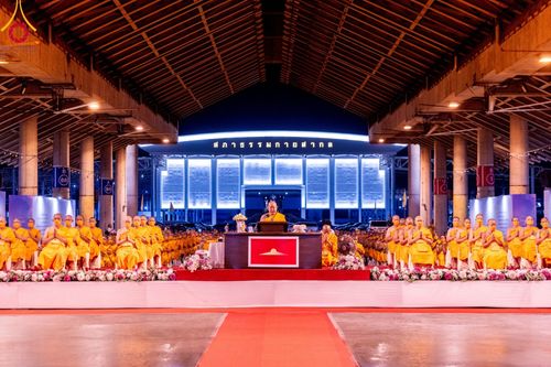 ภาพ No.105170:พิธีฉลองชัยสวดมนต์บทธรรมจักร 6,000,000,000 จบ และสวดมนต์ข้ามปี ณ มหารัตนวิหารคด วัดพระธรรมกาย ในวันที่ 31 ธันวาคม พ.ศ. 2566