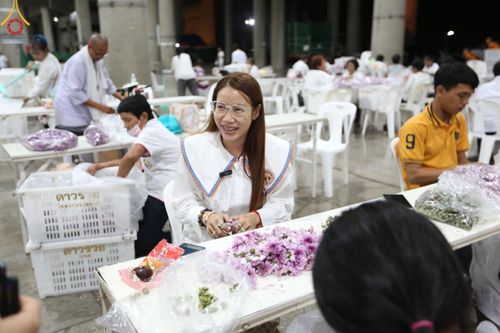 ภาพ No.127407:V.31 ทุ่มเทเพื่อบางกล่ำ การเตรียมงานของเจ้าหน้าที่หน่วยงานต่างๆ  เพื่องานธรรมยาตราอัญเชิญพระบรมสารีริกธาตุ ประดิษฐาน ณ มหารัตนเจดีย์สิริปทุมสวรรค์ (เจดีย์อริยพุทธะ 5 พระองค์) ณ ศูนย์ปฏิบัติธรรมภาคใต้ อ.บางกล่ำ จ.สงขลา ระหว่างวันที่ 9-10 มีนาคม พ.ศ. 2567