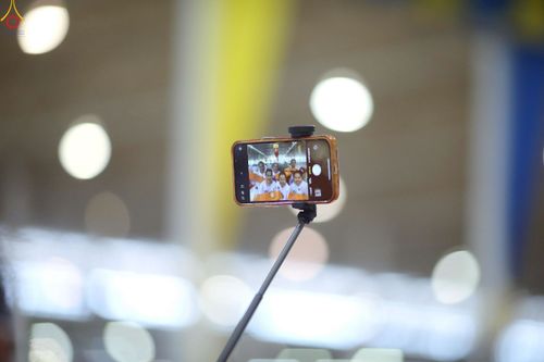 ภาพ No.240650:วันพุธที่ 27 สิงหาคม พ.ศ. 2568 พิธีทอดผ้าป่าเพื่อสร้างอาคาร  82 ปี หลวงพ่อธัมมชโย สมทบกฐินวัดพระธรรมกาย และกฐิน 30,000 วัดทั่วประเทศ ครั้งที่ 1