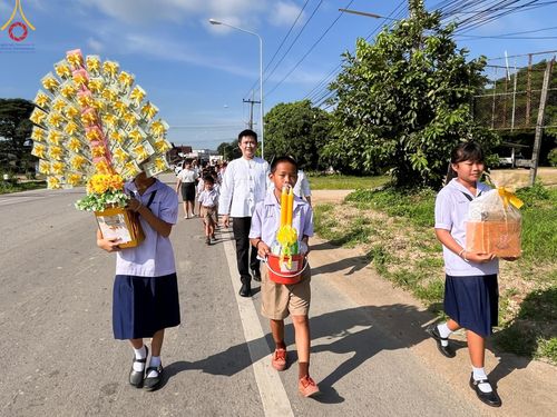 ภาพ No.182132:พิธีทอดกฐิน ณ วัดทาหนองยางไคล จ.ลำพูน ในโครงการทอดกฐินสามัคคีทั่วไทย 30,000 วัด บูชาธรรม 80 ปี หลวงพ่อธัมมชโย โดยคณะศิษยานุศิษย์วัดพระธรรมกาย วันที่ 27 ตุลาคม พ.ศ.2567