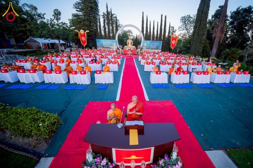 ภาพ No.225673:วันอาทิตย์ที่ 11 พฤษภาคม พ.ศ. 2568 วัดพระธรรมกายแคลิฟอร์เนีย จัดงานวิสาขบูชานานาชาติ และถวายมหาสังฆทานคณะสงฆ์ 120 รูป