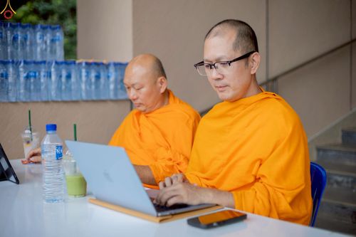 ภาพ No.243208:วันที่ 23-31 สิงหาคม พ.ศ. 2568 เจ้าหน้าที่ทุกสถานะ ทุ่มเทจัดงาน สัมมนารวมใจผู้นำบุญ เพื่องานกฐินสามัคคีทั่วไทย 30,000 วัด บูชาธรรม 81 ปี หลวงพ่อธัมมชโย