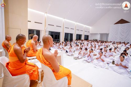 ภาพ No.247702:วันที่ 12-14 กันยายน พ.ศ. 2568 โครงการอบรม อุบาสกแก้ว อุบาสิกาแก้ว รุ่นที่ 1 ณ ศูนย์ปฏิบัติธรรมพระมงคลเทพมุนี อ.สองพี่น้อง จ.สุพรรณบุรี