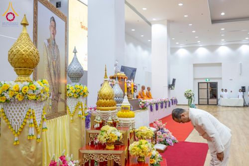 ภาพ No.221816:โครงการปฏิบัติธรรมอบรมศีลธรรม “บวชอุบาสิกาแก้ว” ถวายเป็นพระราชกุศลแด่พระบาทสมเด็จพระเจ้าอยู่หัว เนื่องในโอกาสมหามงคล “วันฉัตรมงคล”  ระหว่างวันที่ 2 – 4 พฤษภาคม 2568  ณ อาคาร 115 ปี คุณยายอาจารย์ฯ