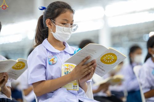 ภาพ No.89615:อบรมเชิงปฏิบัติการจัดกิจกรรมทอดกฐินสัมฤทธิ์ และพิธีมอบผ้าไตรประธานกฐินสัมฤทธิ์เด็กดี V-Star ประจำปีพุทธศักราช 2566  วันเสาร์ที่ 9 กันยายน พ.ศ. 2566 ณ สภาธรรมกายสากล วัดพระธรรมกาย จ.ปทุมธานี