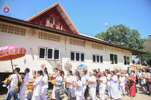 ภาพ No.174927:พิธีทอดกฐิน วัดโป่งไทร จ.สระบุรี ในโครงการกฐินสามัคคีทั่วไทย 30,000 วัด บูชาธรรม 80 ปี หลวงพ่อธัมมชโย โดยคณะศิษยานุศิษย์วัดพระธรรมกาย วันที่ 10 พฤศจิกายน พ.ศ. 2567