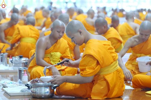 ภาพ No.234797:วันศุกร์ที่ 25 กรกฎาคม พ.ศ. 2568 (วันพระ แรม 15 ค่ำ เดือน 8) พิธีบุพเปตพลี ครั้งที่ 167 ร่วมอุทิศบุญแด่หมู่ญาติที่ล่วงลับไปแล้ว และสืบทอดอายุพระพุทธศาสนา ณ หอฉันคุณยายอาจารย์ฯ วัดพระธรรมกาย