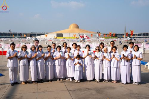 ภาพ No.124712:พิธีเวียนประทักษิณและจุดมาฆประทีป ในวันมาฆบูชา เสาร์ที่ 24 กุมภาพันธ์ พ.ศ. 2567 ณ พระมหาธรรมกายเจดีย์ วัดพระธรรมกาย